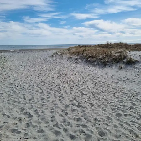 别墅 Enjoy The Charming Townhouse Close To The *